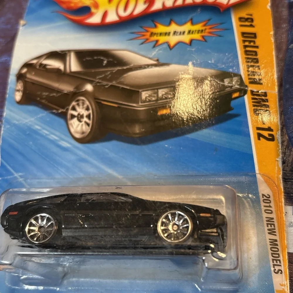 New (8) Hot Wheels Cool Classics Diecast Car‎
